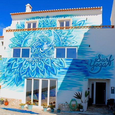 Surf Yoga Ericeira Guest House Esterno foto