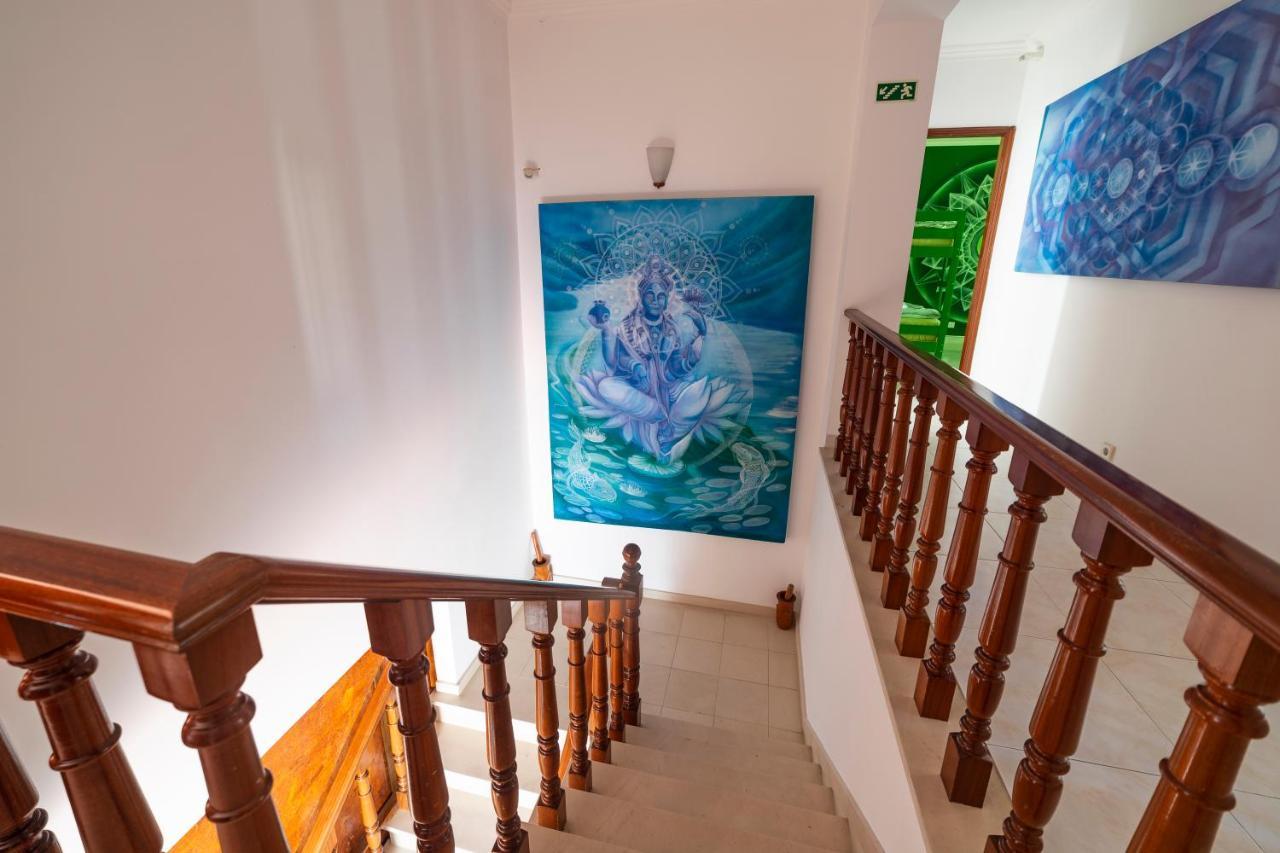 Surf Yoga Ericeira Guest House Esterno foto