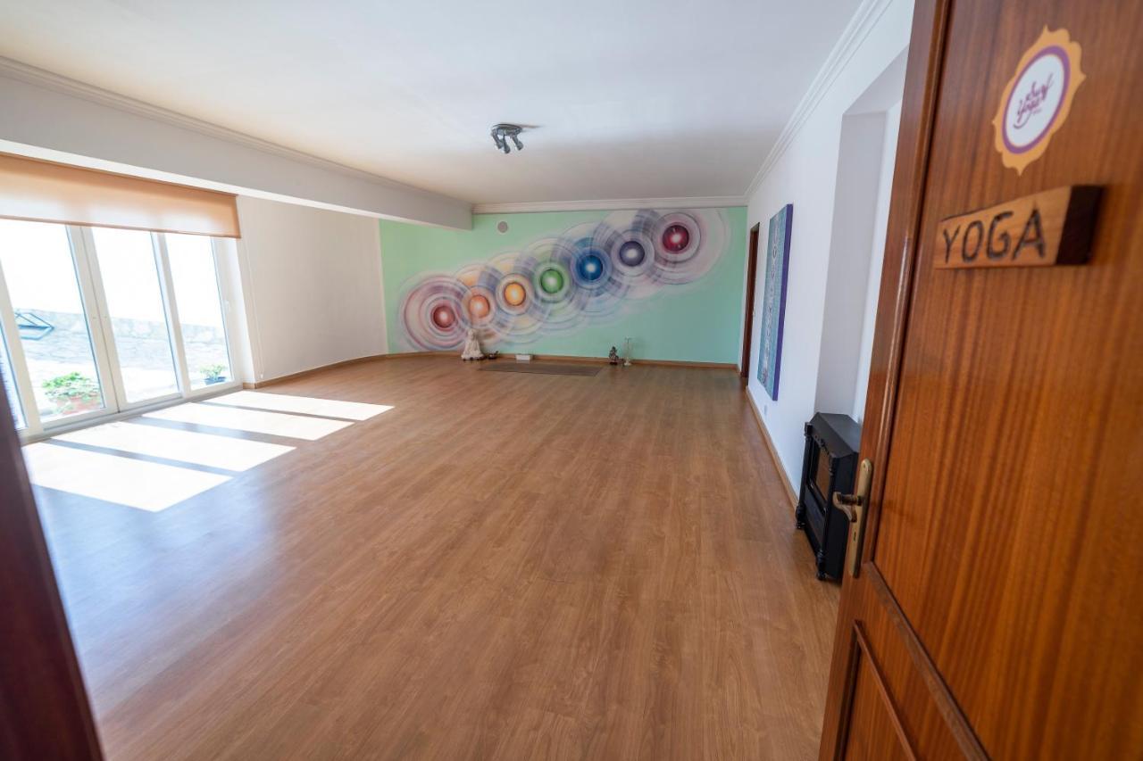 Surf Yoga Ericeira Guest House Esterno foto